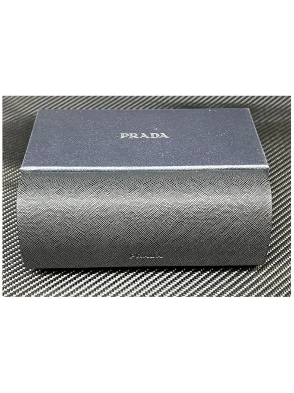 Prada new tags
